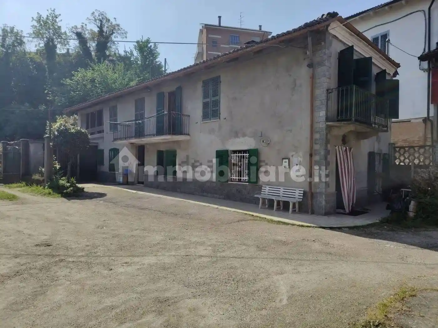 Villa in vendita a Agliano Terme