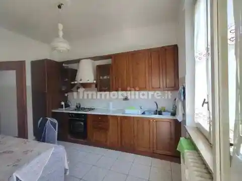 Appartamento in vendita a Agliano Terme
