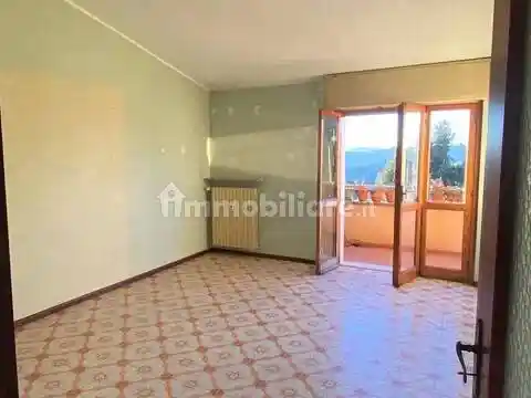 Appartamento in vendita a Castelnuovo Calcea