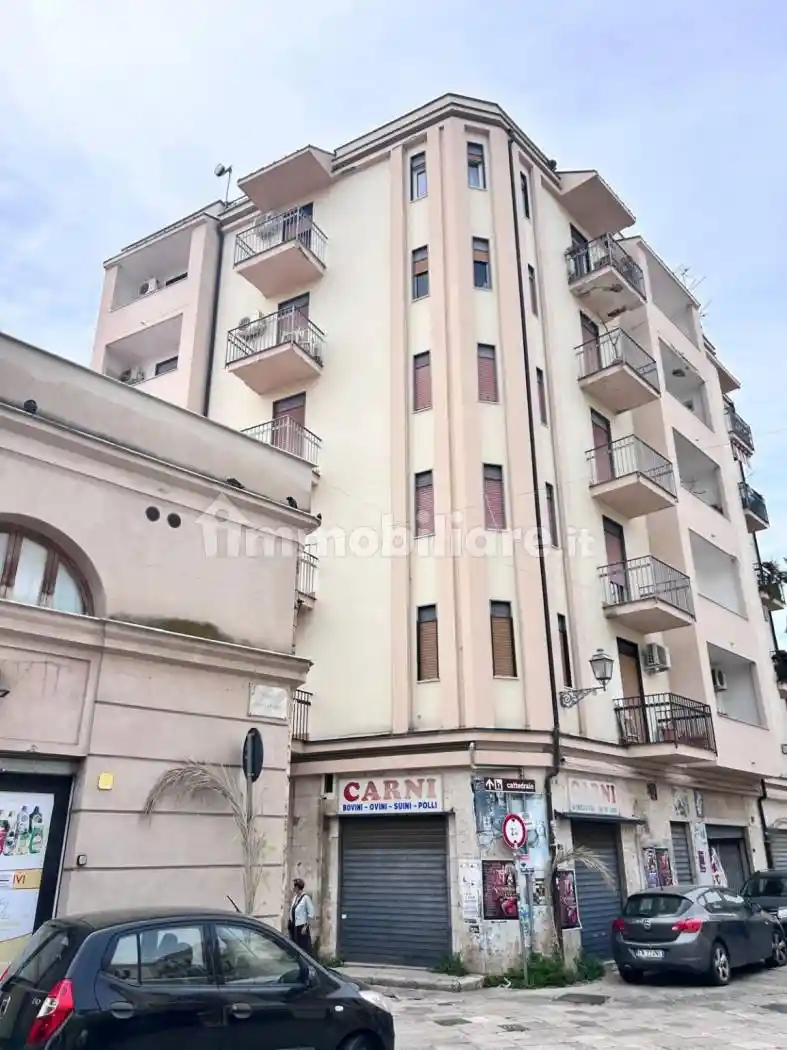 Appartamento in vendita a Palermo