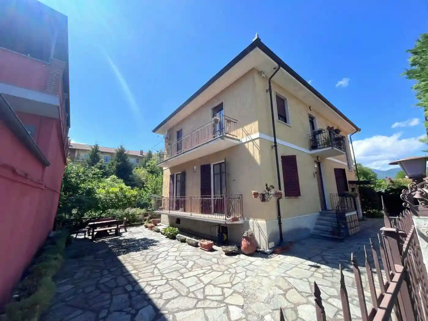 Villa - foto 2