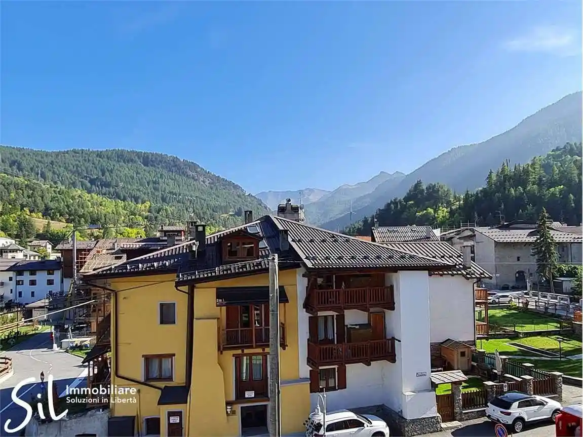 Appartamento in affitto a Cesana Torinese