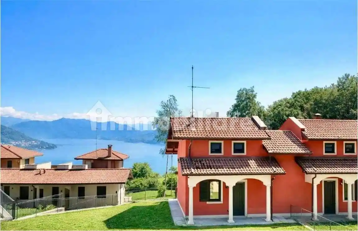 Villa in vendita a Stresa