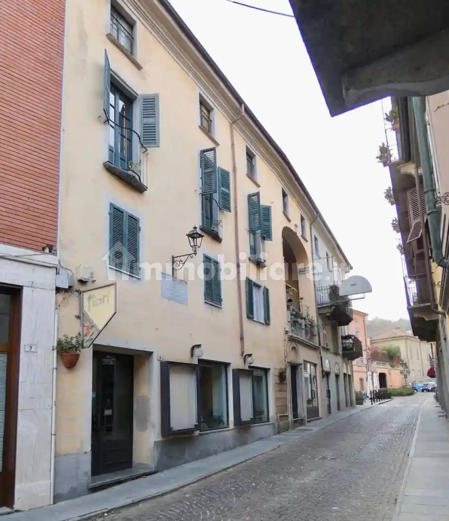 Appartamento in vendita a Canelli