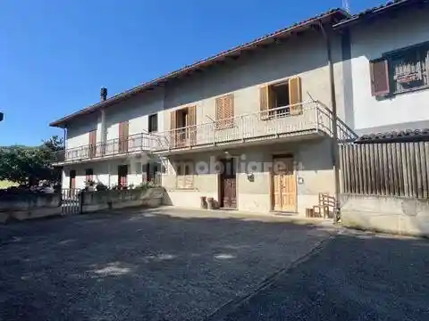 Rustico - Casale in vendita a Canelli