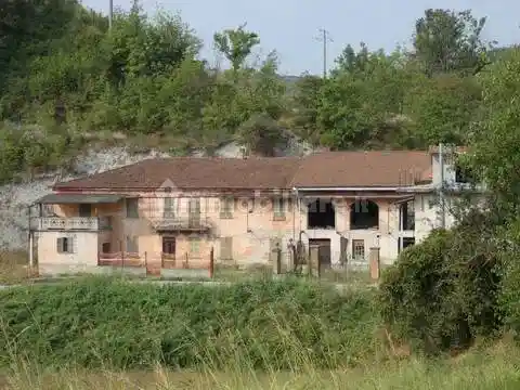 Rustico - Casale in vendita a Sessame