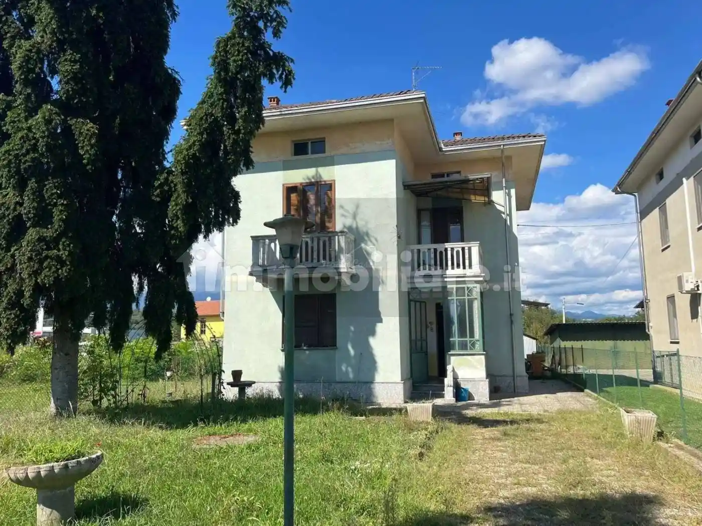 Villa in vendita a Cossato