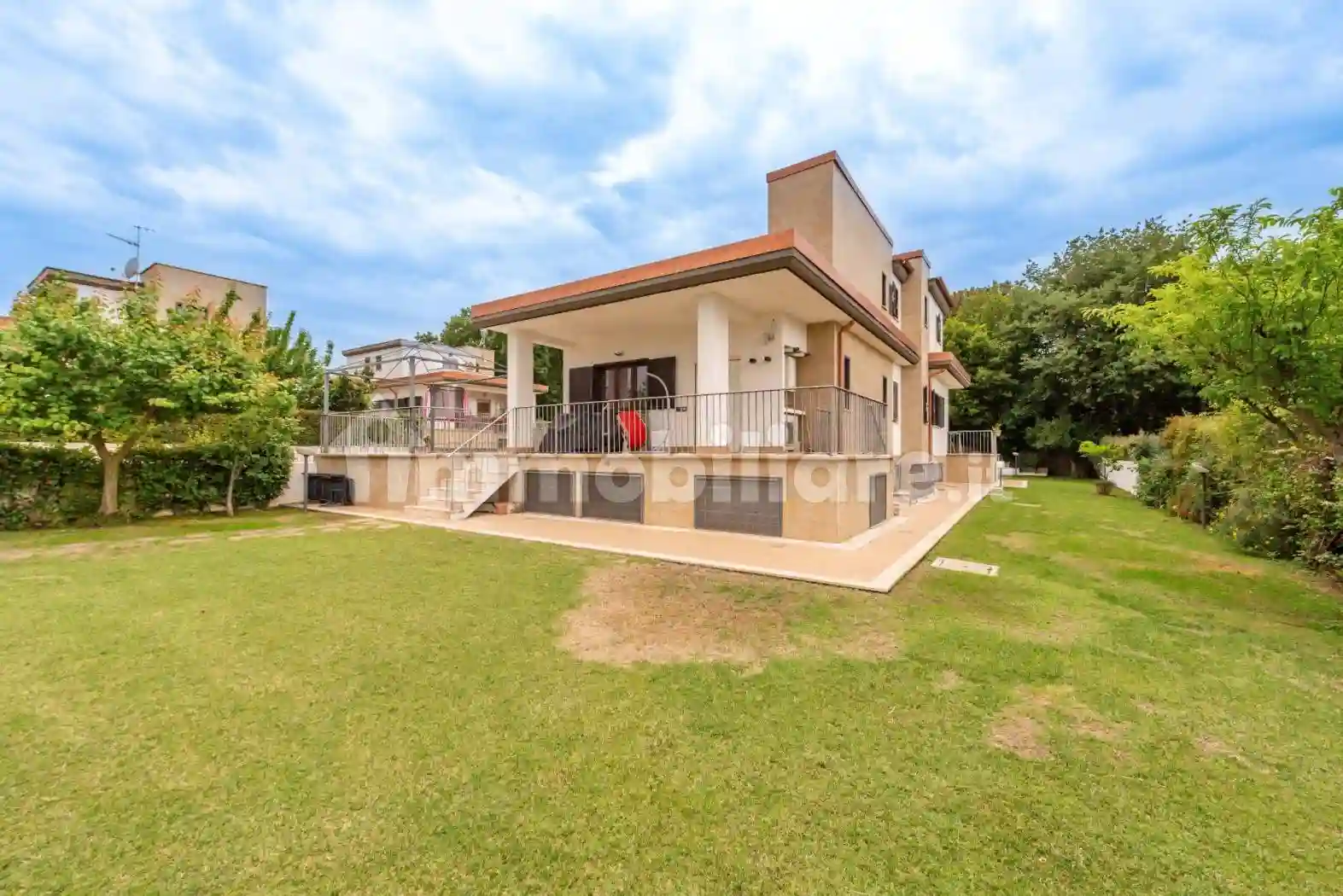 Villa - foto 2