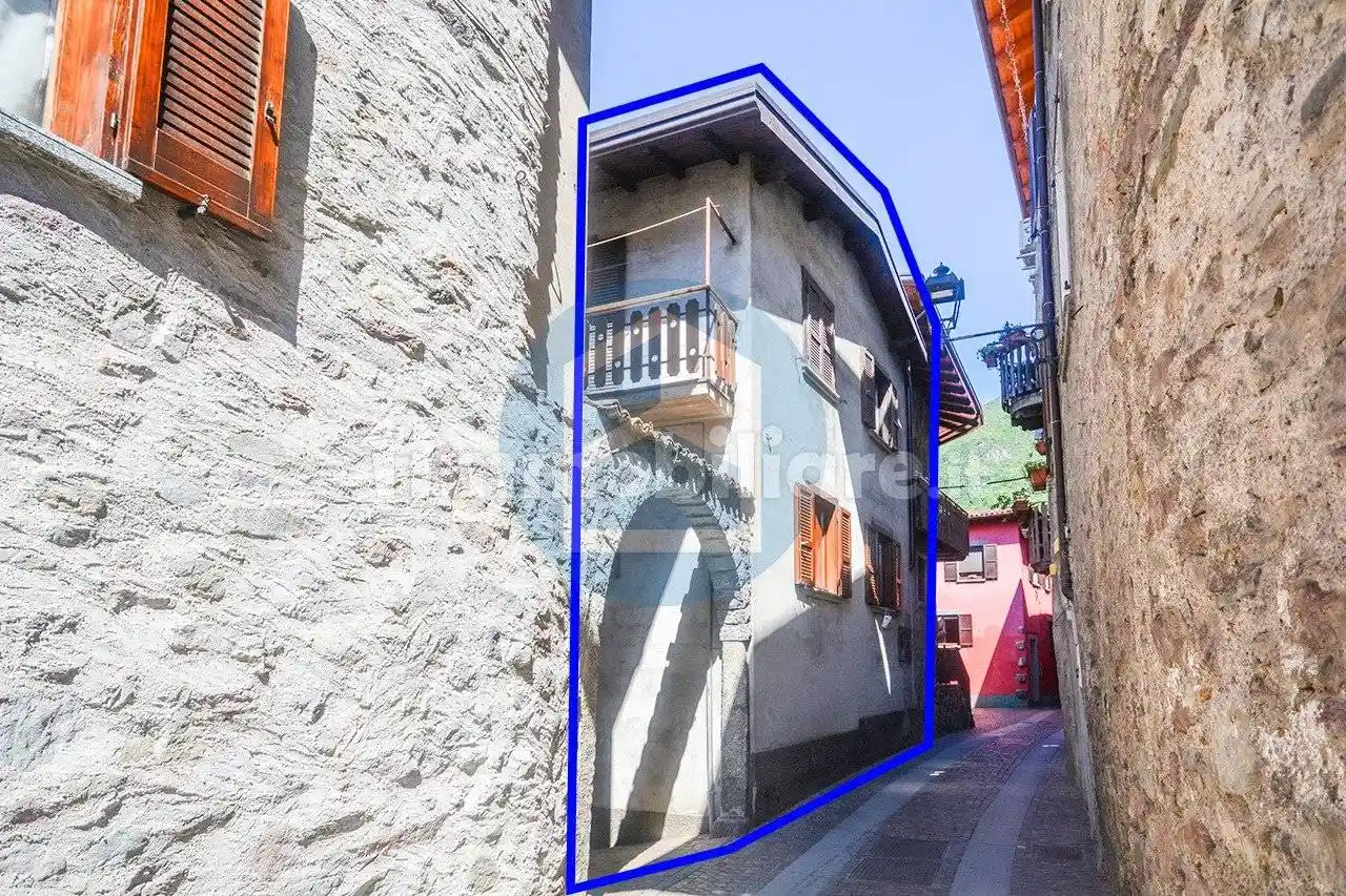 Casa indipendente in vendita a Gianico