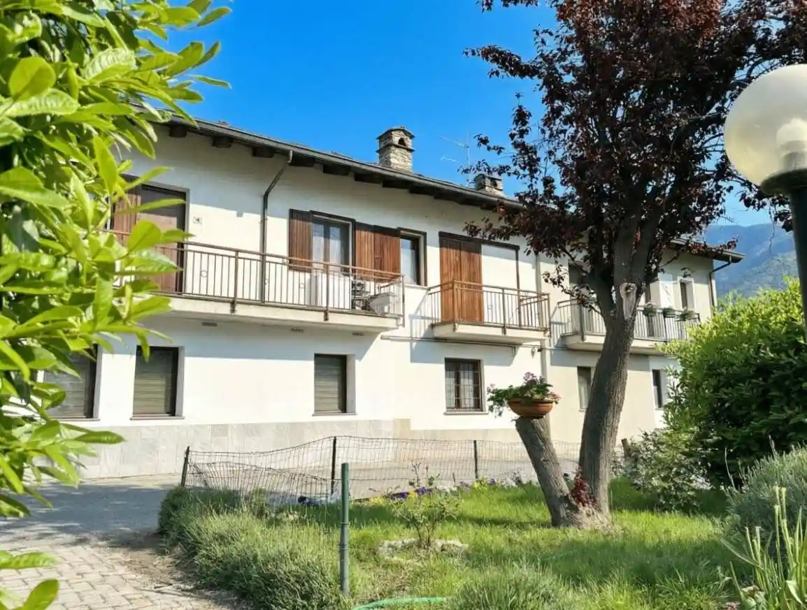 Casa indipendente in vendita a Gressan