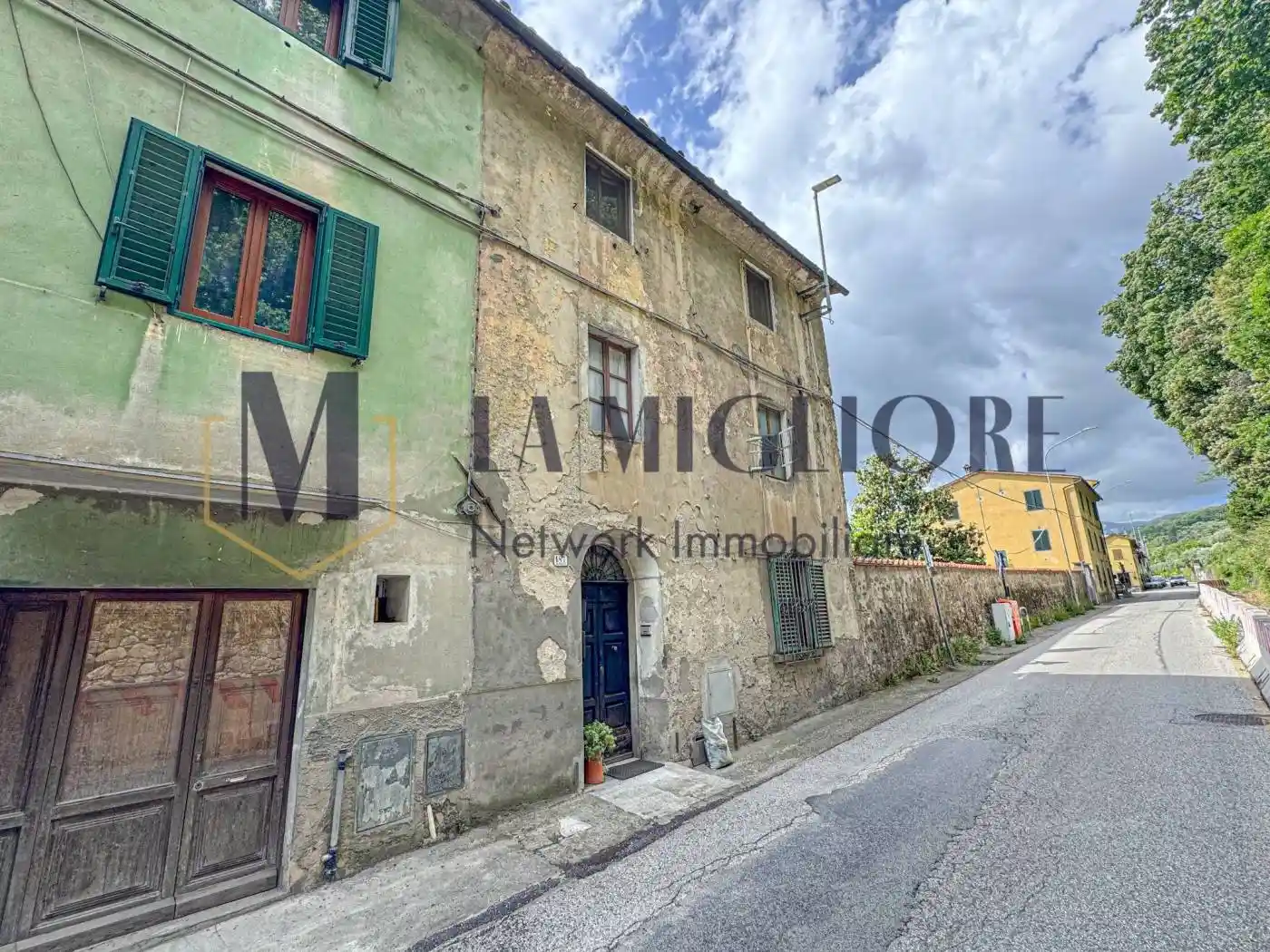Casa indipendente in vendita a Pistoia