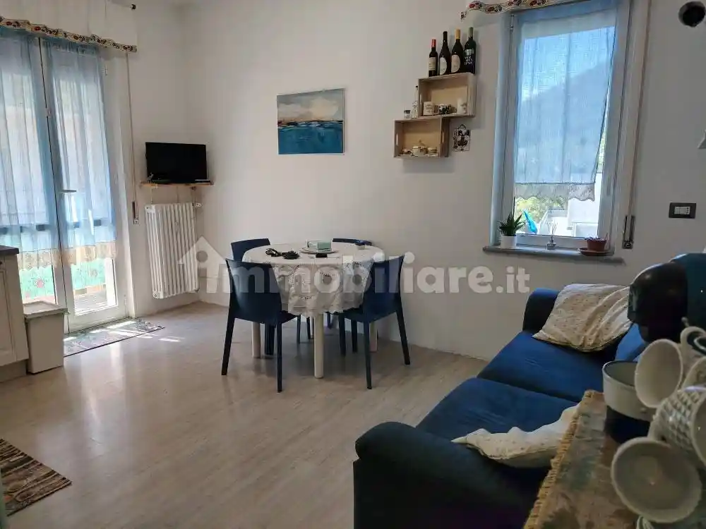 Appartamento in vendita a Borghetto Santo Spirito