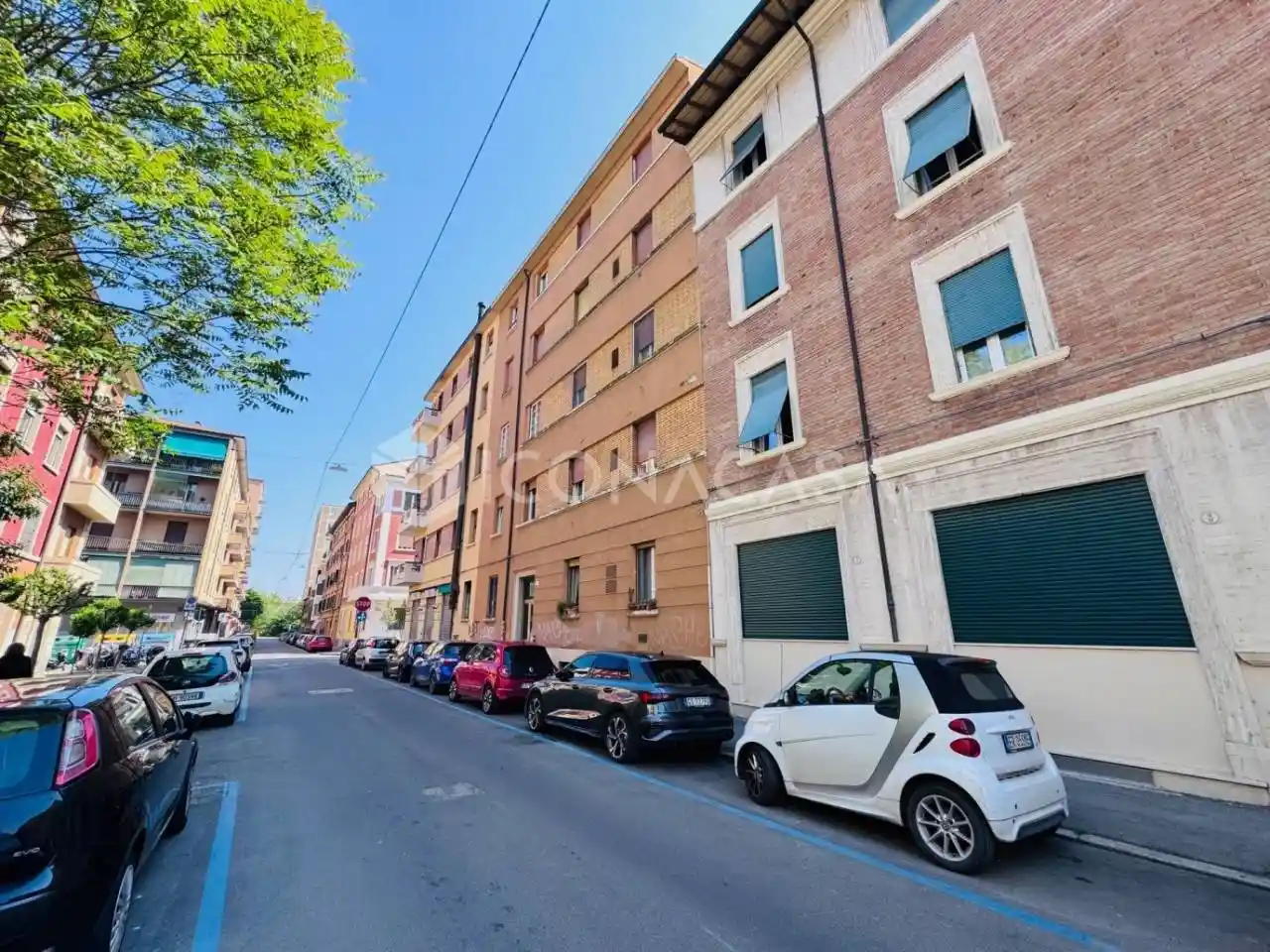 Appartamento in vendita a Bologna
