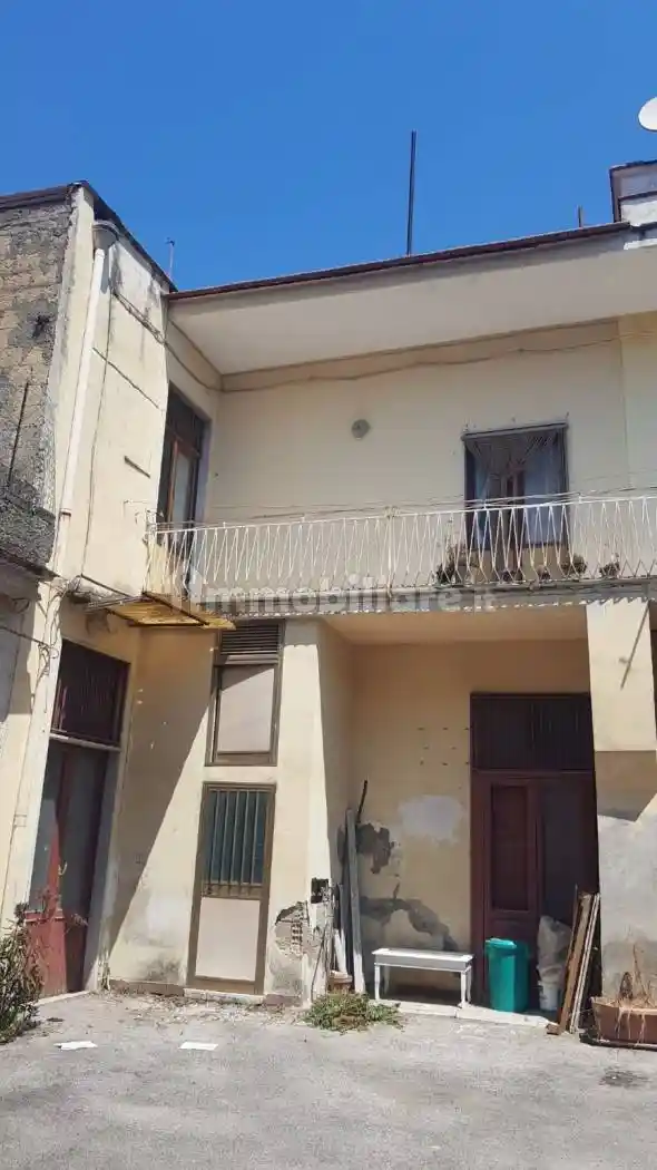 Appartamento in vendita a Comiziano