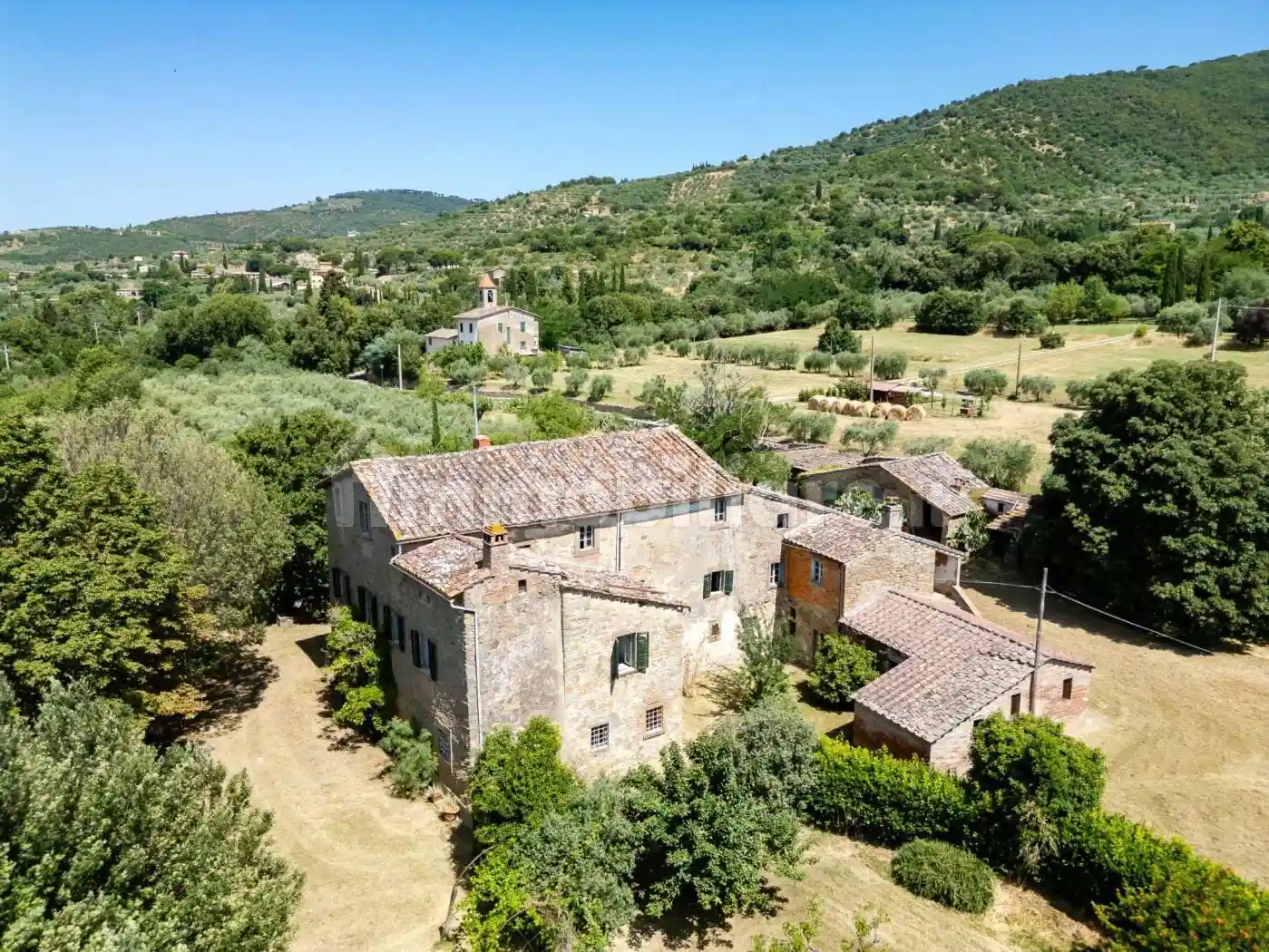 Rustico - Casale in vendita a Cortona