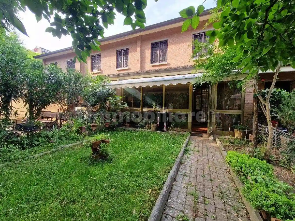 Villetta a schiera - foto 2