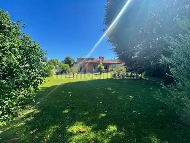 Villa in vendita a Seveso