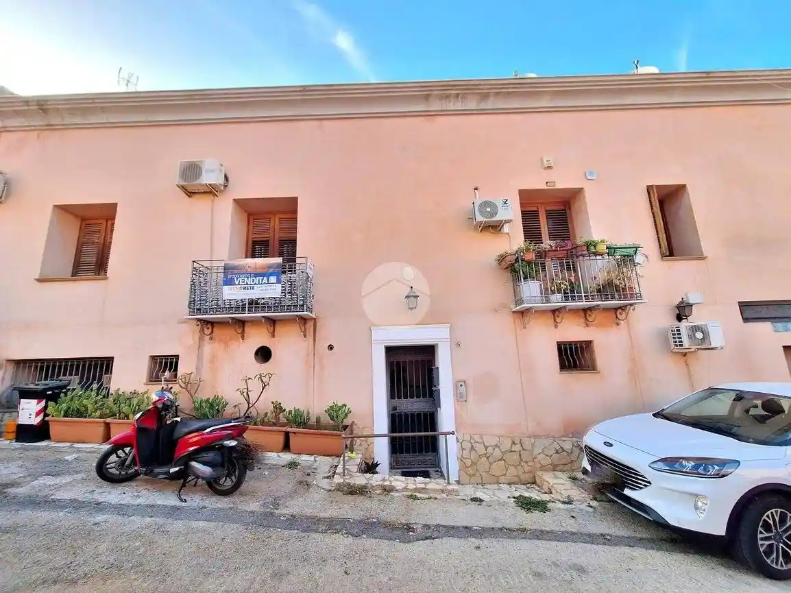 Appartamento in vendita a Palermo
