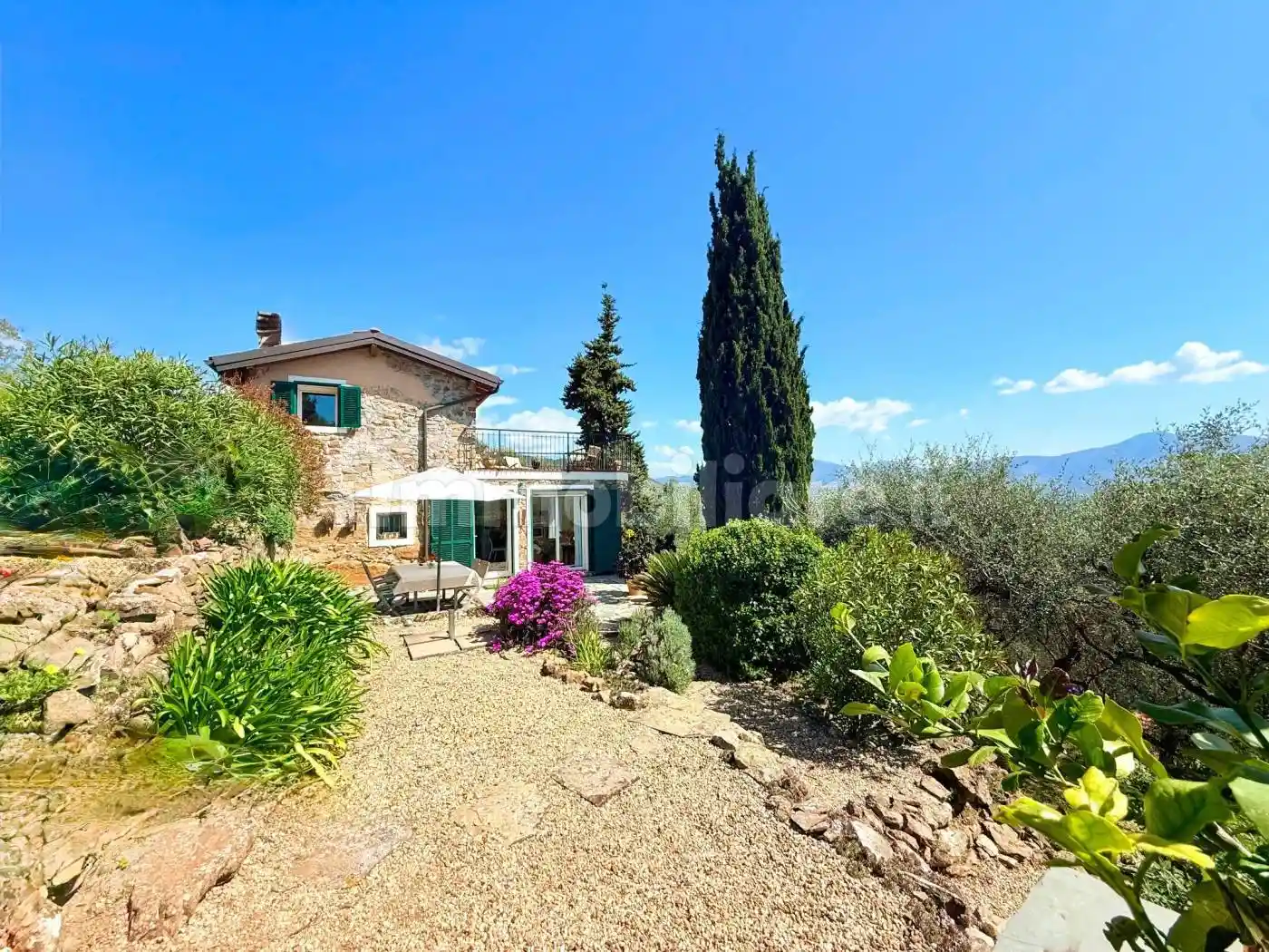 Villa in vendita a Dolceacqua