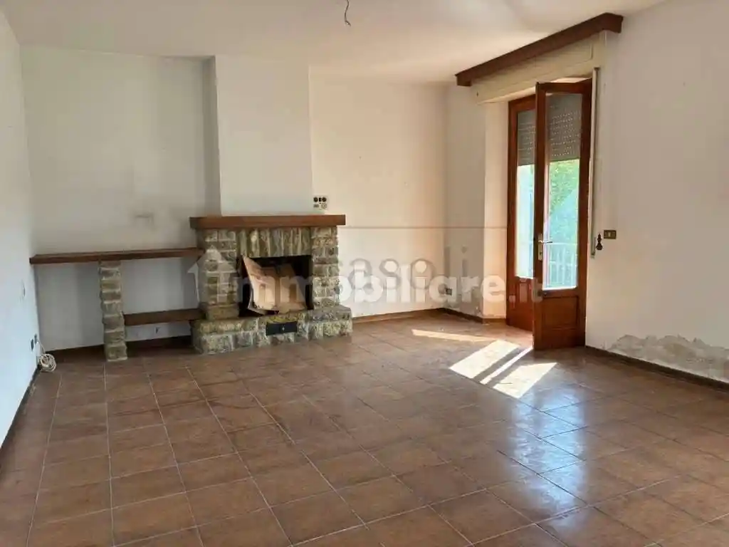 Casa indipendente in vendita a Barga