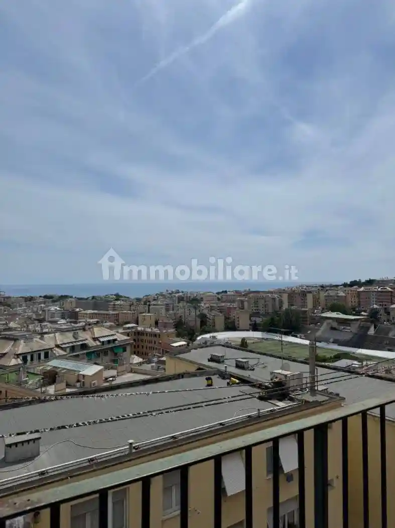 Appartamento in vendita a Genova
