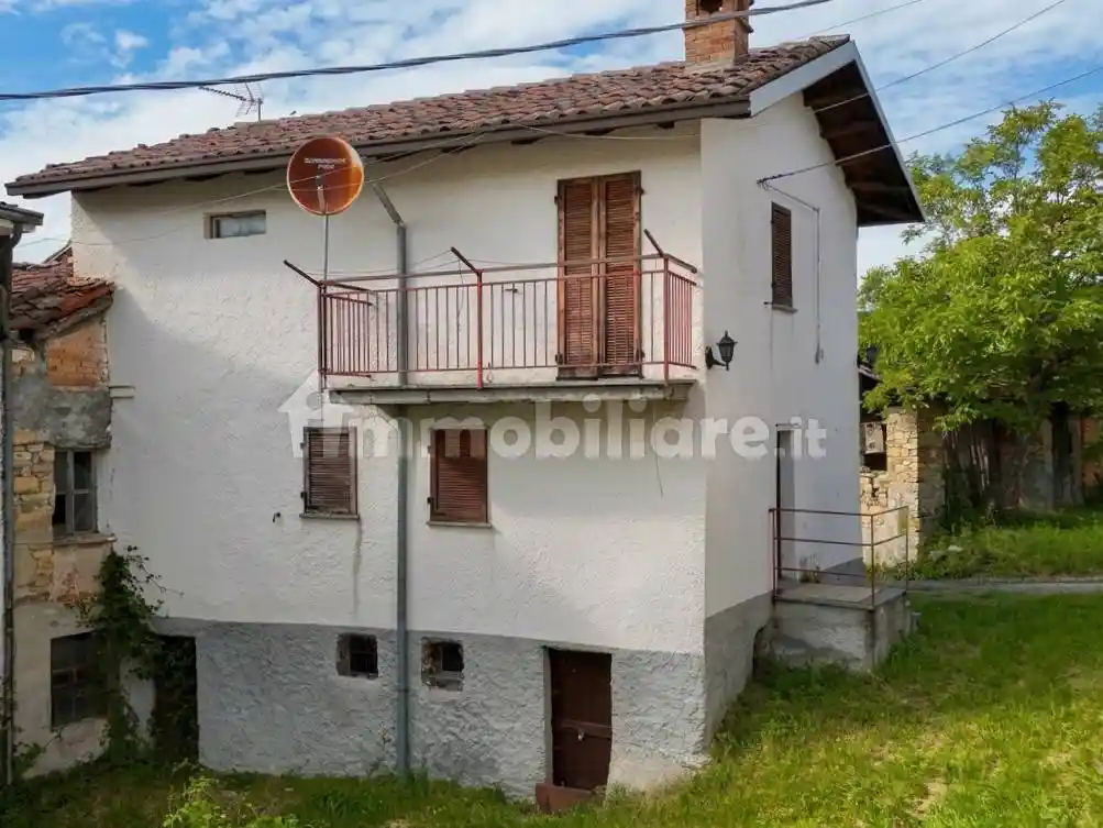 Casa indipendente in vendita a Fabbrica Curone