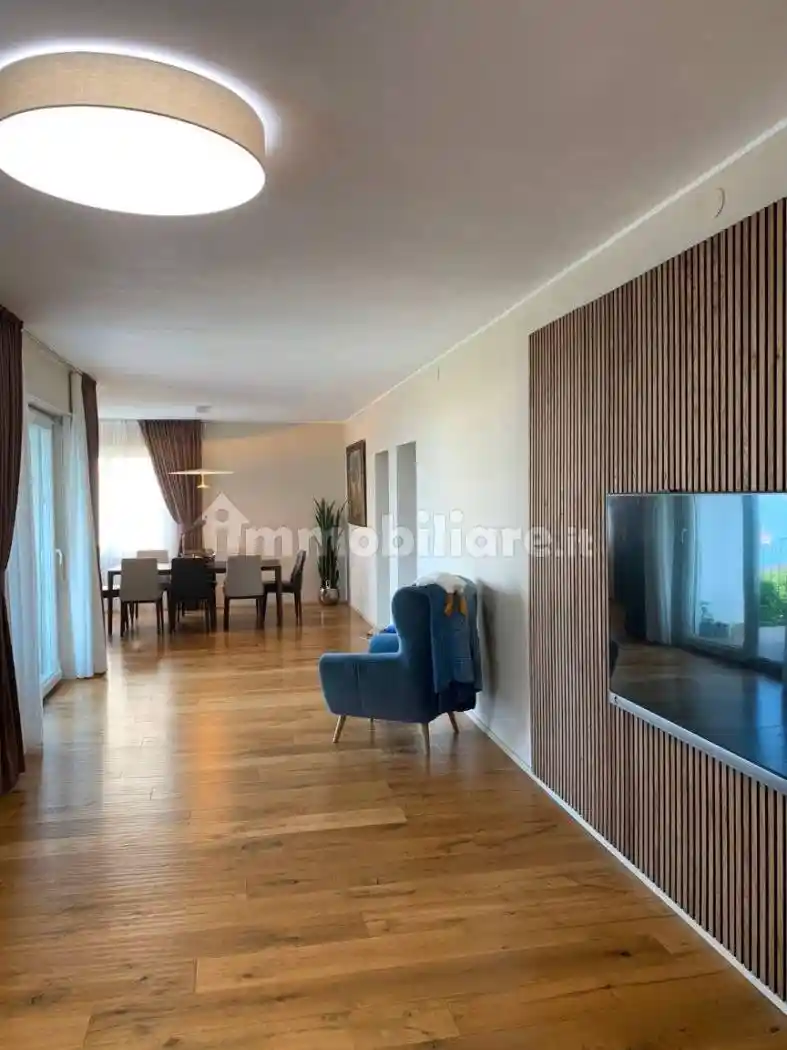 Villa in affitto a Campione d'Italia