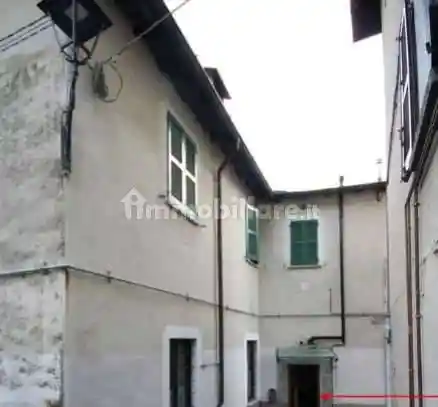 Appartamento in vendita a Pianello del Lario