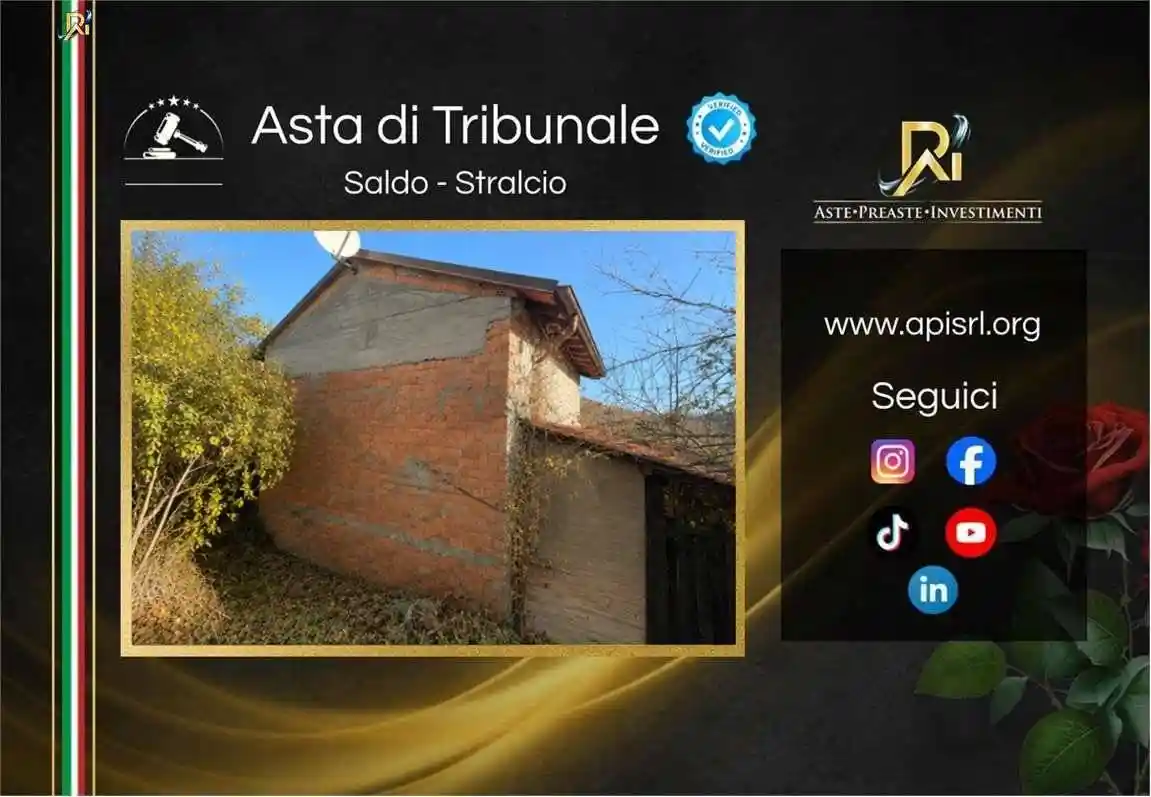 Casa indipendente in vendita a Tizzano Val Parma