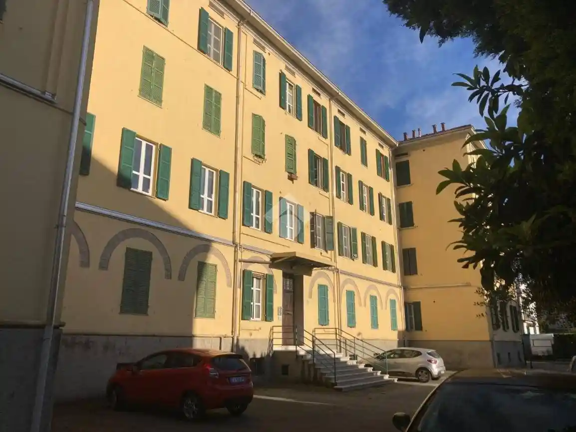 Appartamento in vendita a Parma