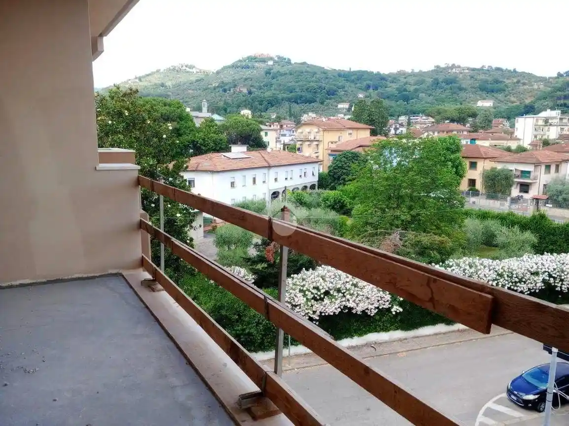 Appartamento in vendita a Montecatini-Terme