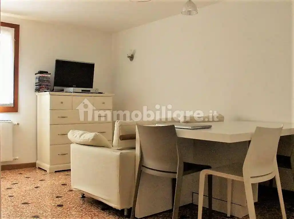 Appartamento in vendita a Venezia