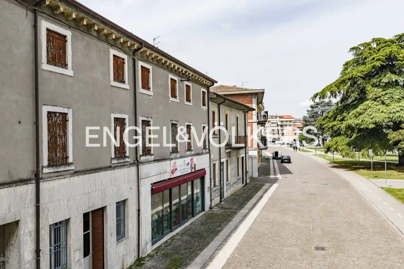 Casa indipendente in vendita a San Giovanni Lupatoto