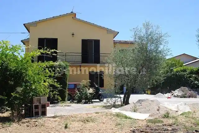 Villa in vendita a Cortona