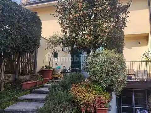 Villa in vendita a Cornaredo