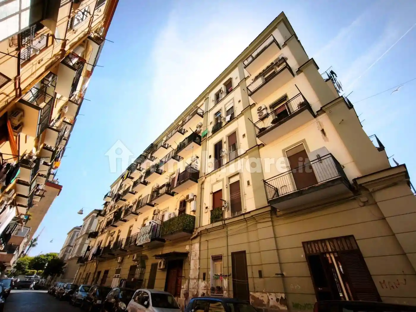 Appartamento in vendita a Napoli