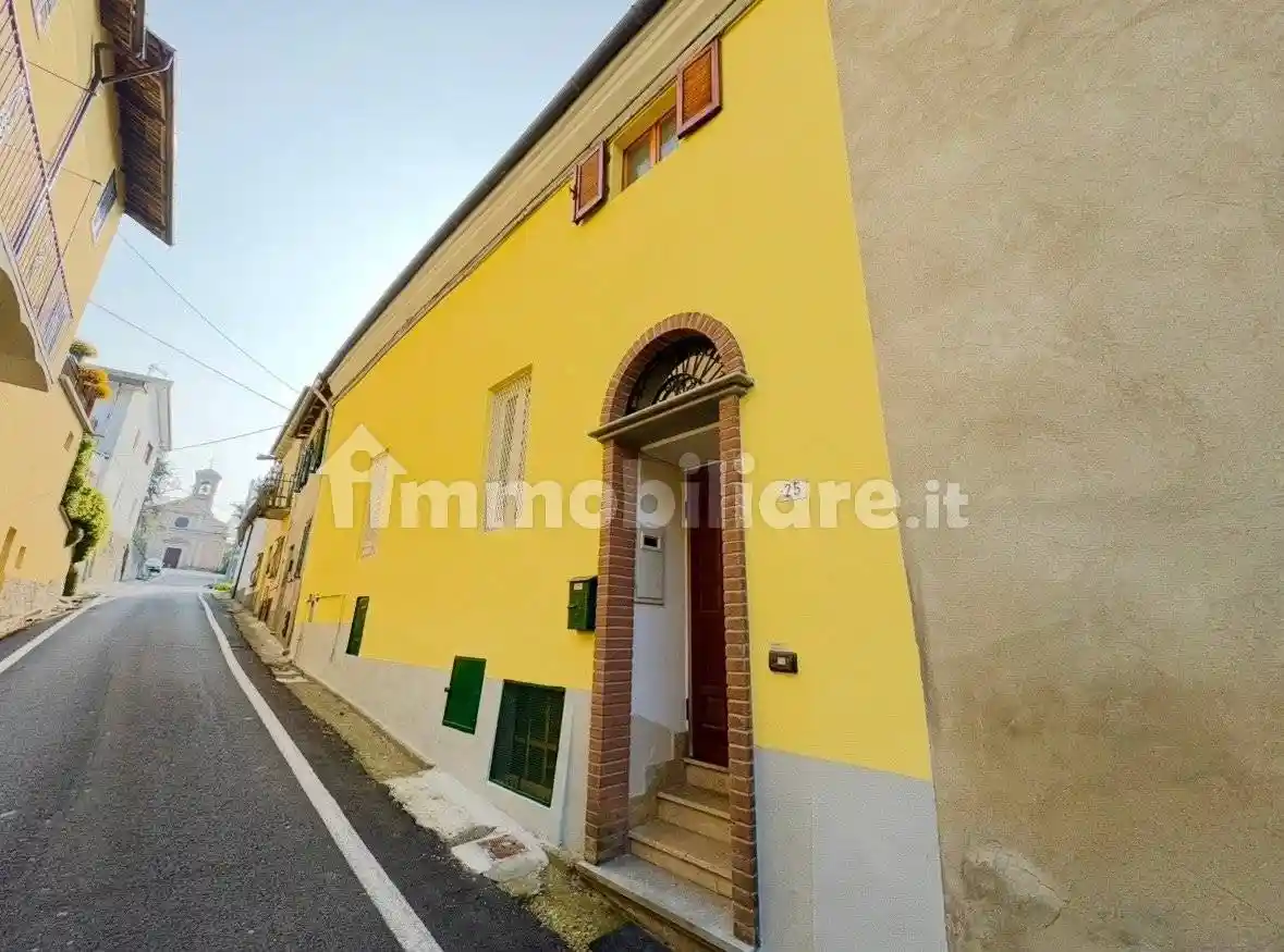 Casa indipendente in vendita a Odalengo Piccolo
