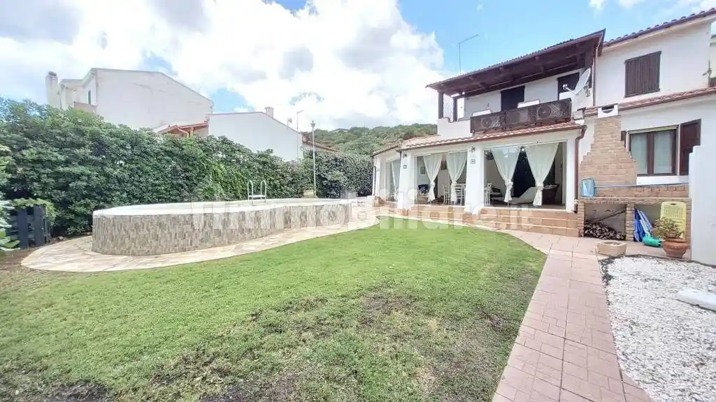 Villa in vendita a Sarroch