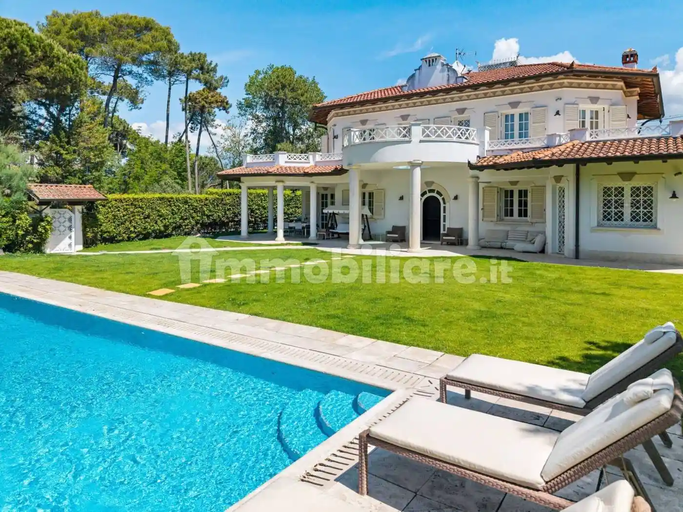 Villa in vendita a Forte dei Marmi
