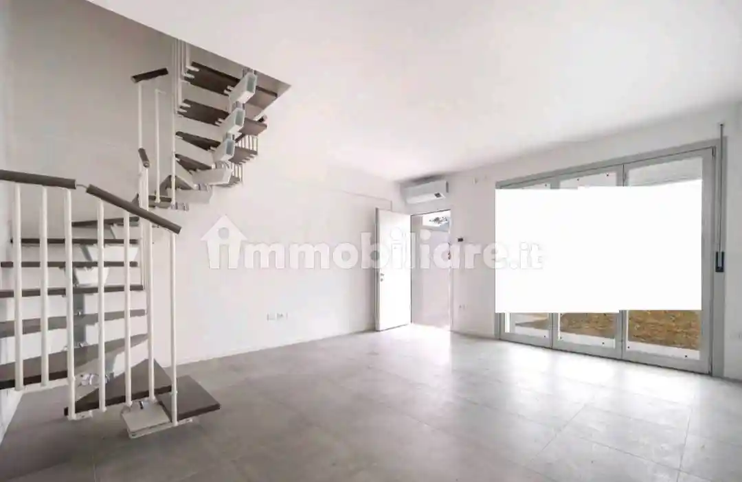 Casa indipendente in vendita a Pesaro