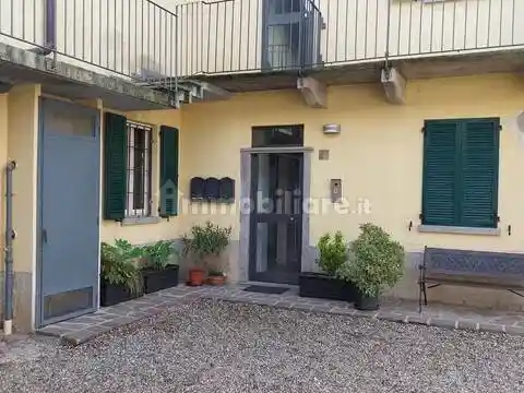 Appartamento in vendita a Inverigo