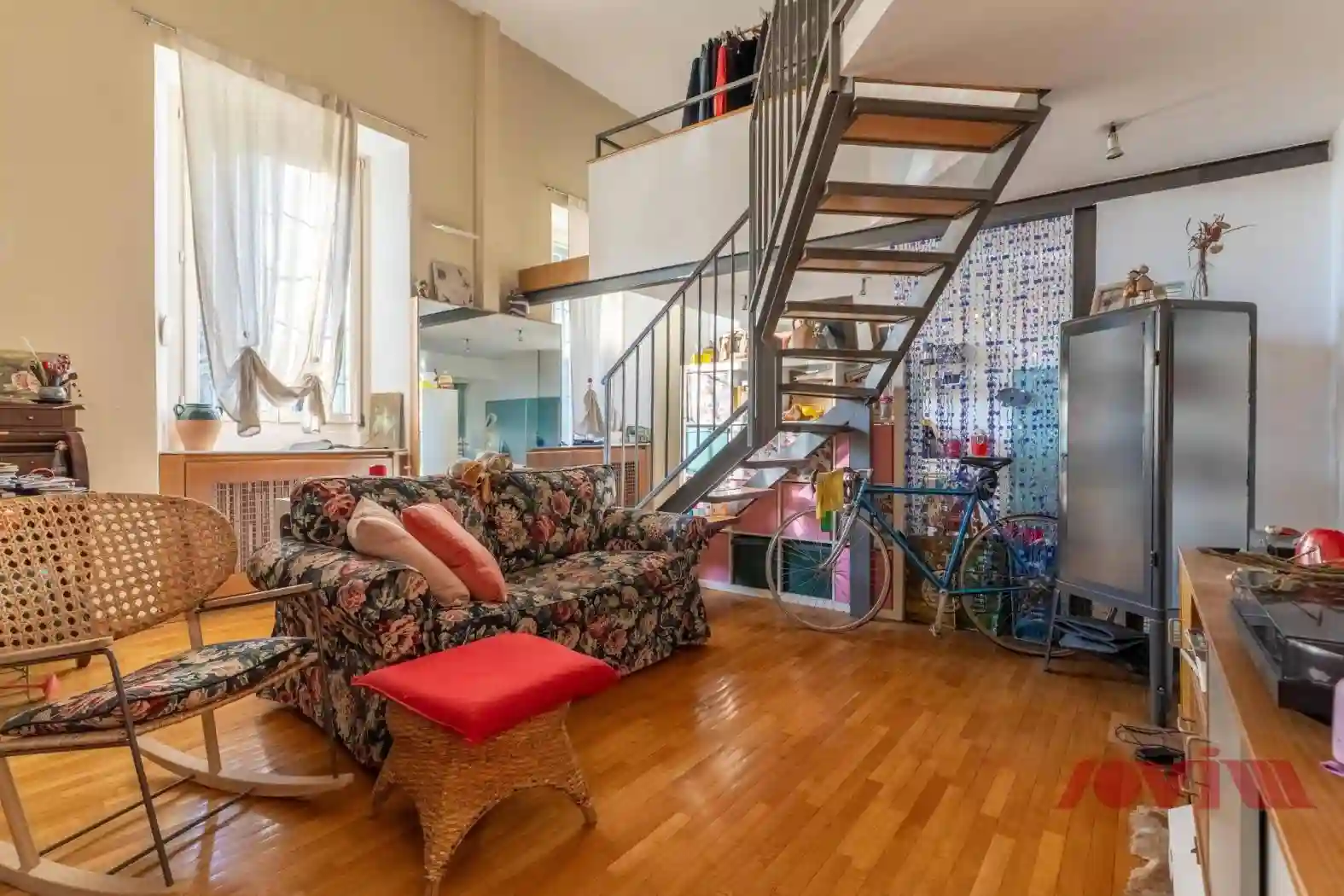 Loft - foto 2