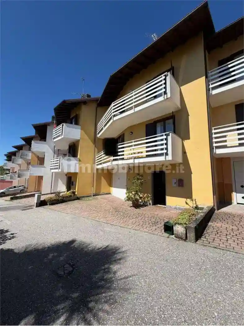 Villetta a schiera - foto 2