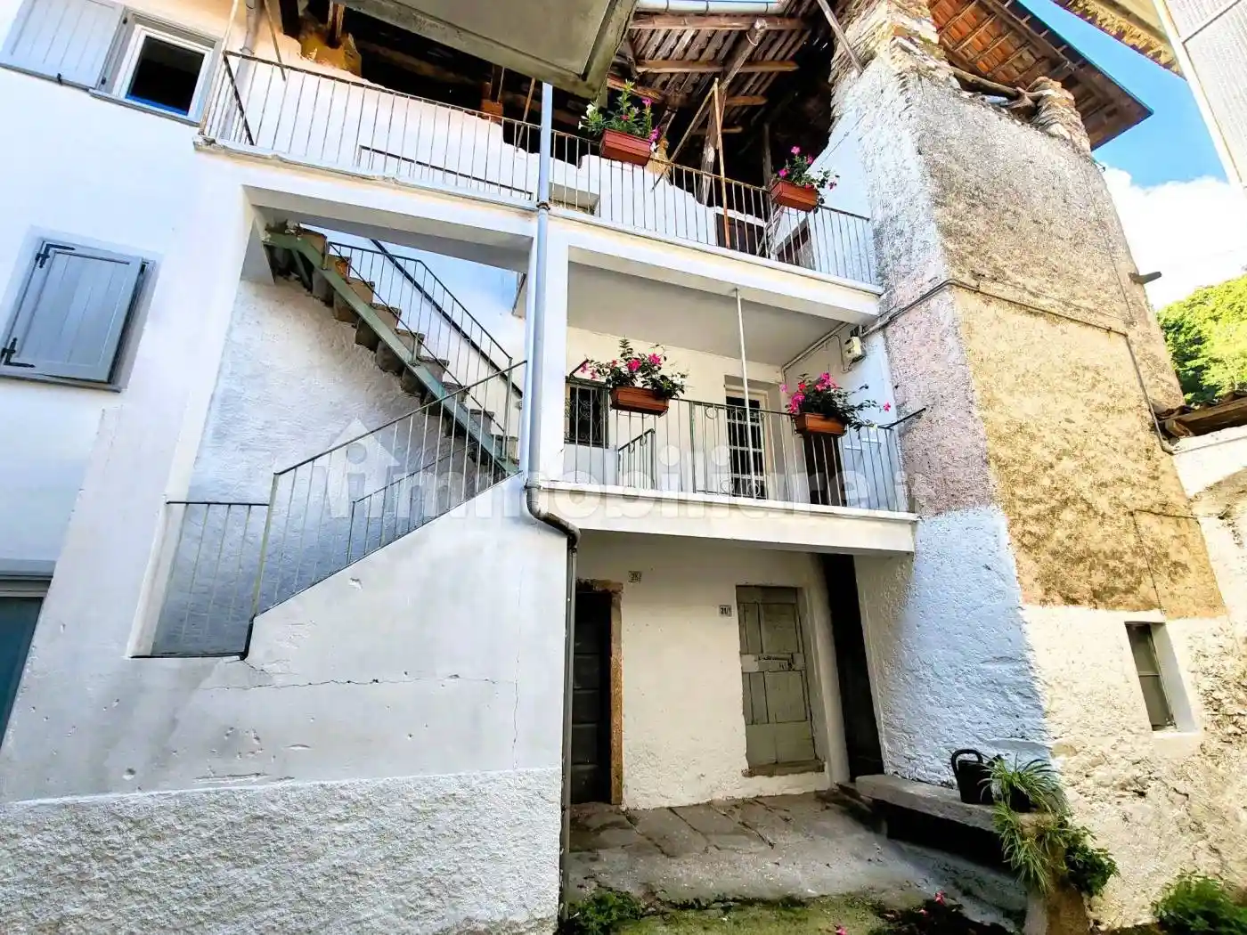 Appartamento in vendita a Stresa