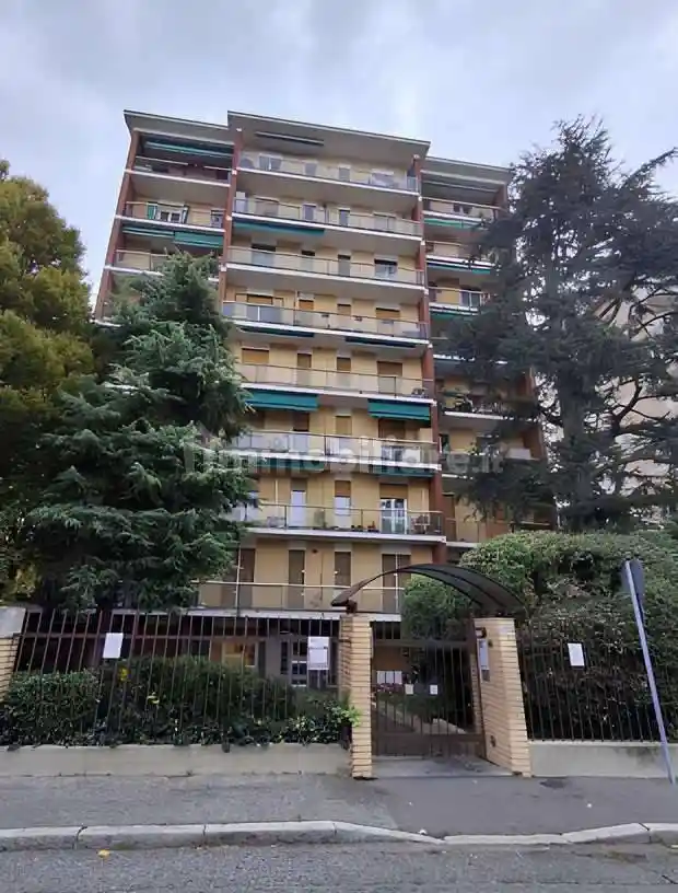 Appartamento in vendita a Desio