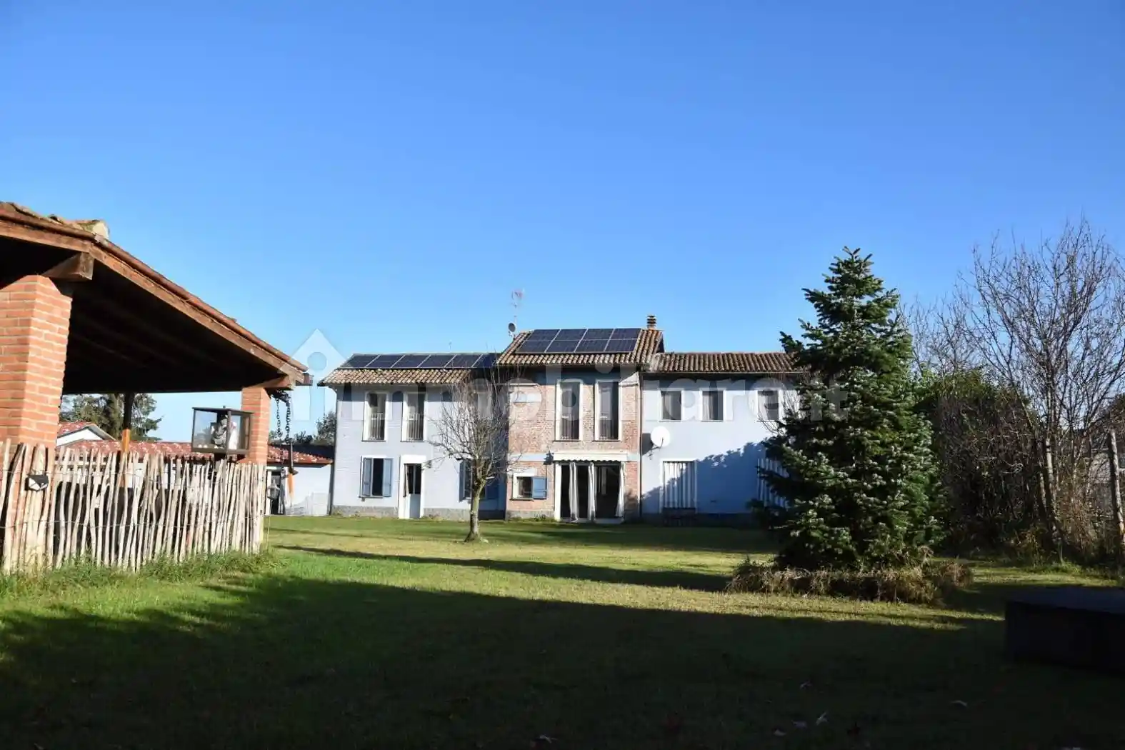 Rustico - Casale in vendita a Spessa