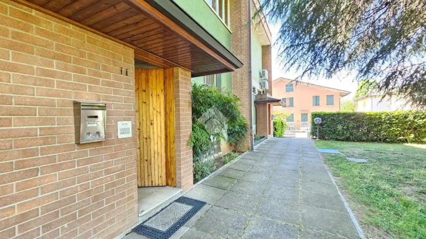 Villetta a schiera in vendita a Montecchio Emilia