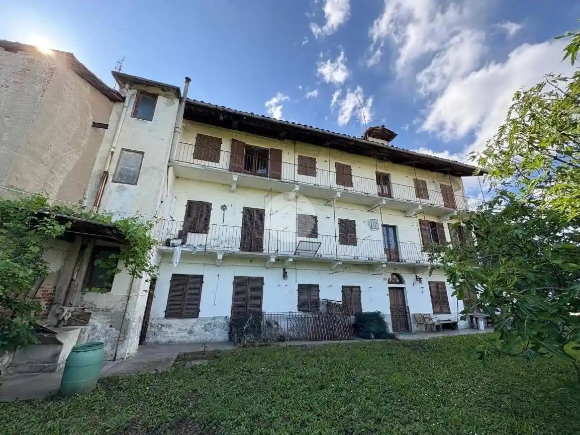 Appartamento in vendita a Cuorgnè