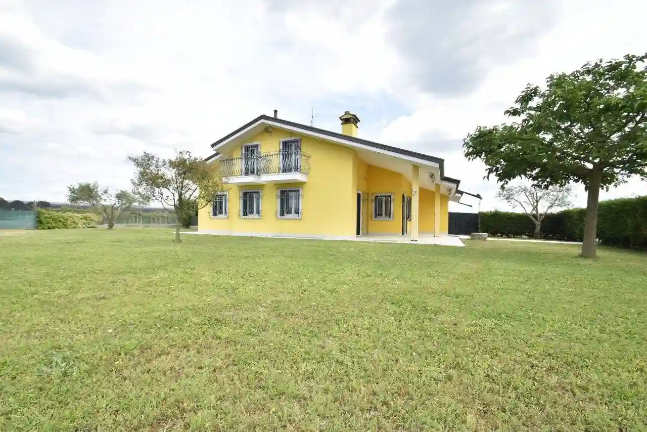 Villa - foto 3