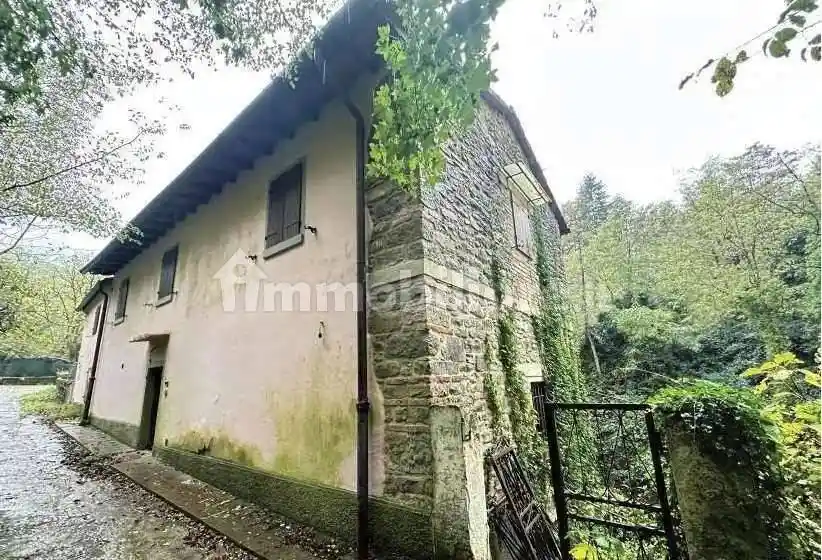 Appartamento in vendita a San Godenzo